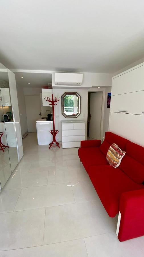 Charming Studio With Pool In Saint Tropez Daire Dış mekan fotoğraf