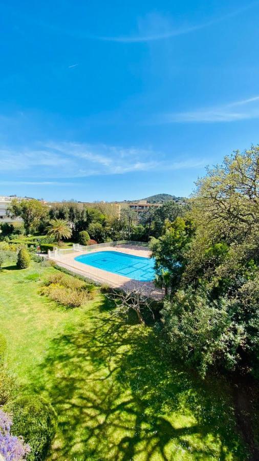 Charming Studio With Pool In Saint Tropez Daire Dış mekan fotoğraf