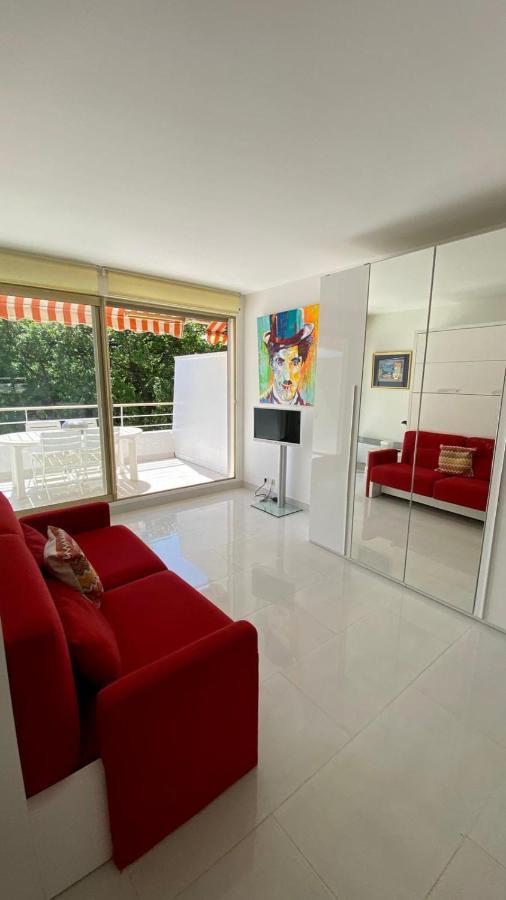 Charming Studio With Pool In Saint Tropez Daire Dış mekan fotoğraf