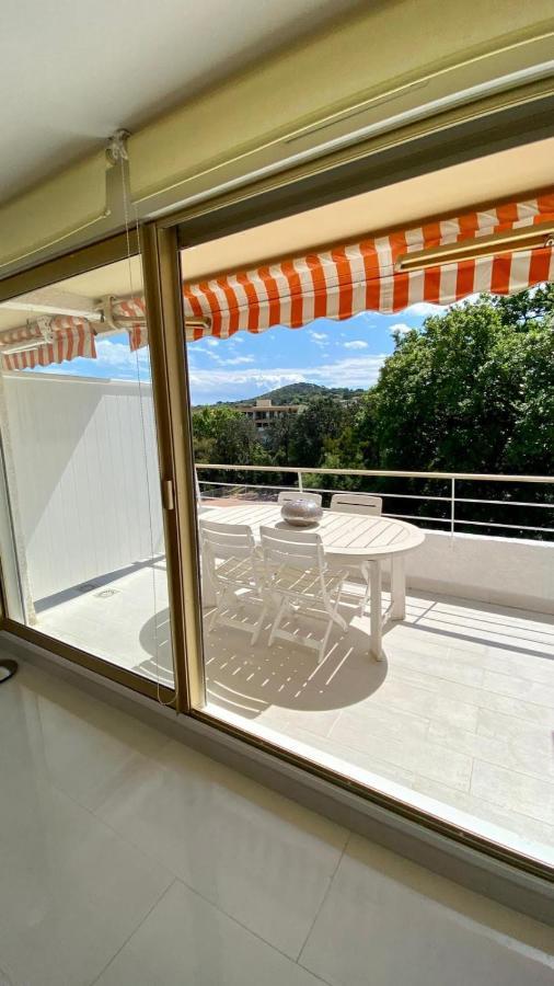 Charming Studio With Pool In Saint Tropez Daire Dış mekan fotoğraf